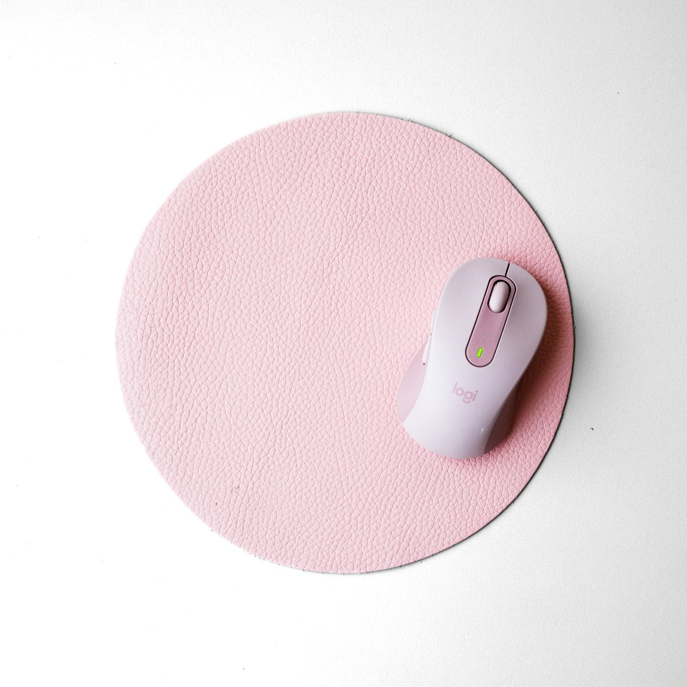 Pink Mousepad Leather
Mouse Laptop pebbled circle